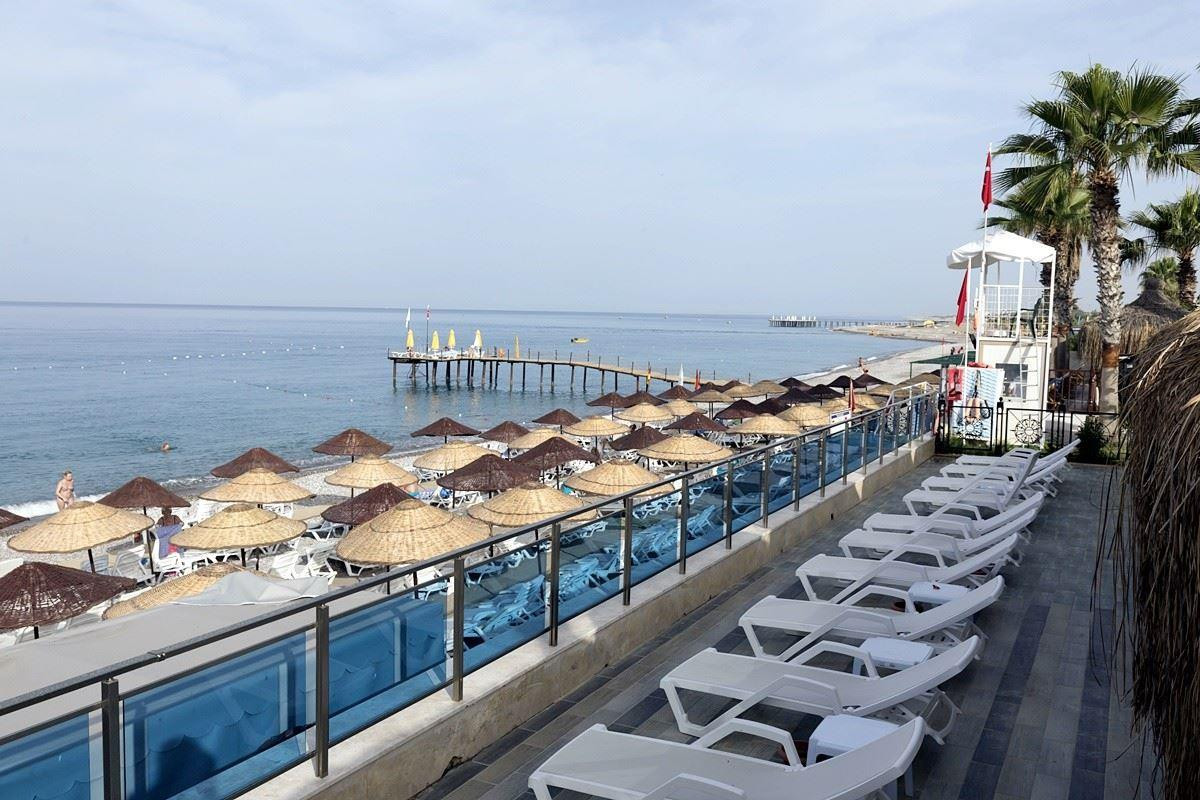 Фото отеля HOLIDAY PARK RESORT