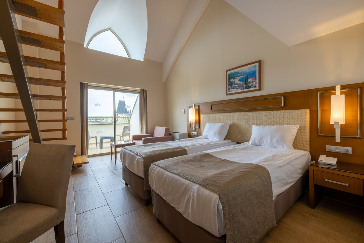 Фото отеля CRYSTAL PRESTIGE ELITE (EX. AMARA PRESTIGE ELITE)