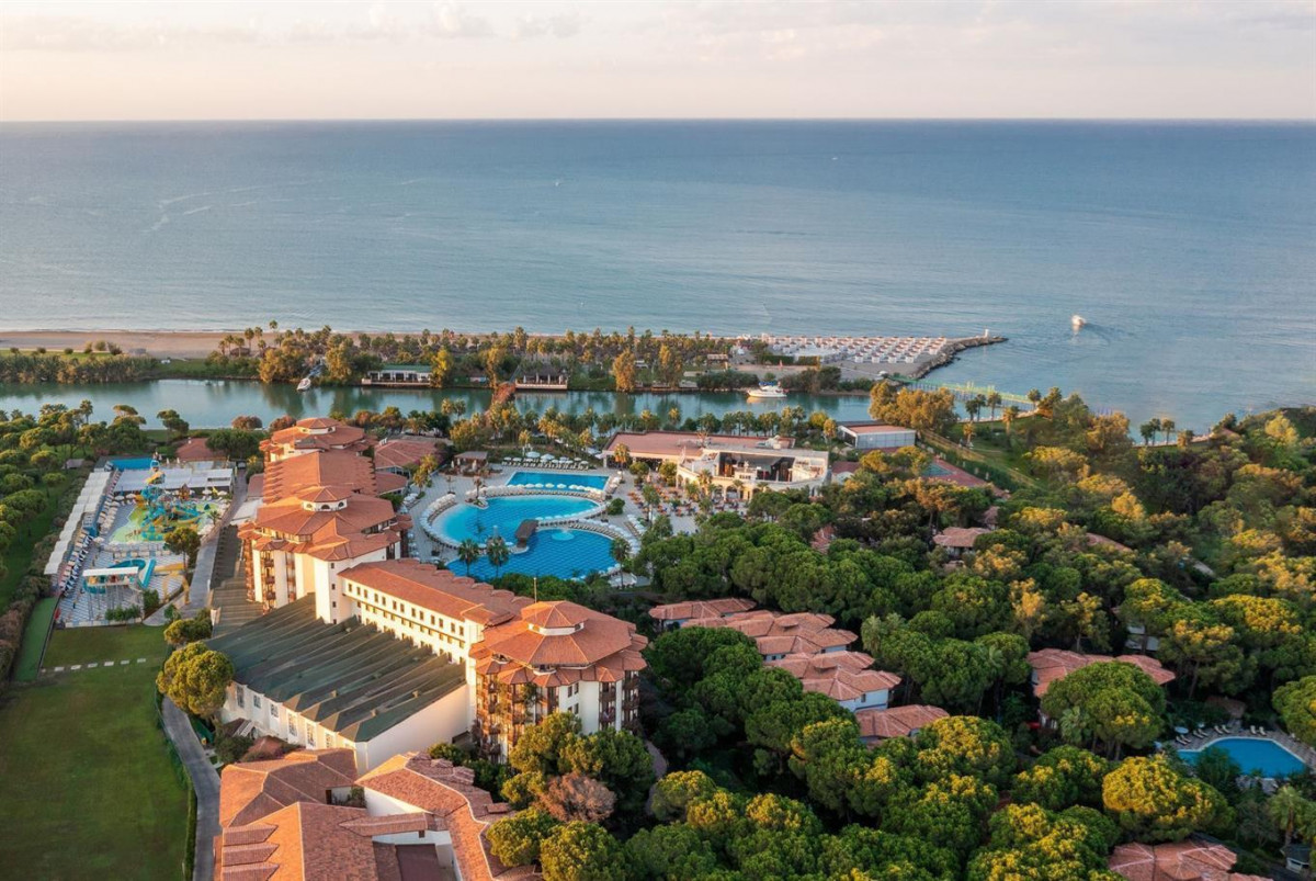 SELECTUM FAMILY RESORT (EX. SENTIDO LETOONIA GOLF RESORT)