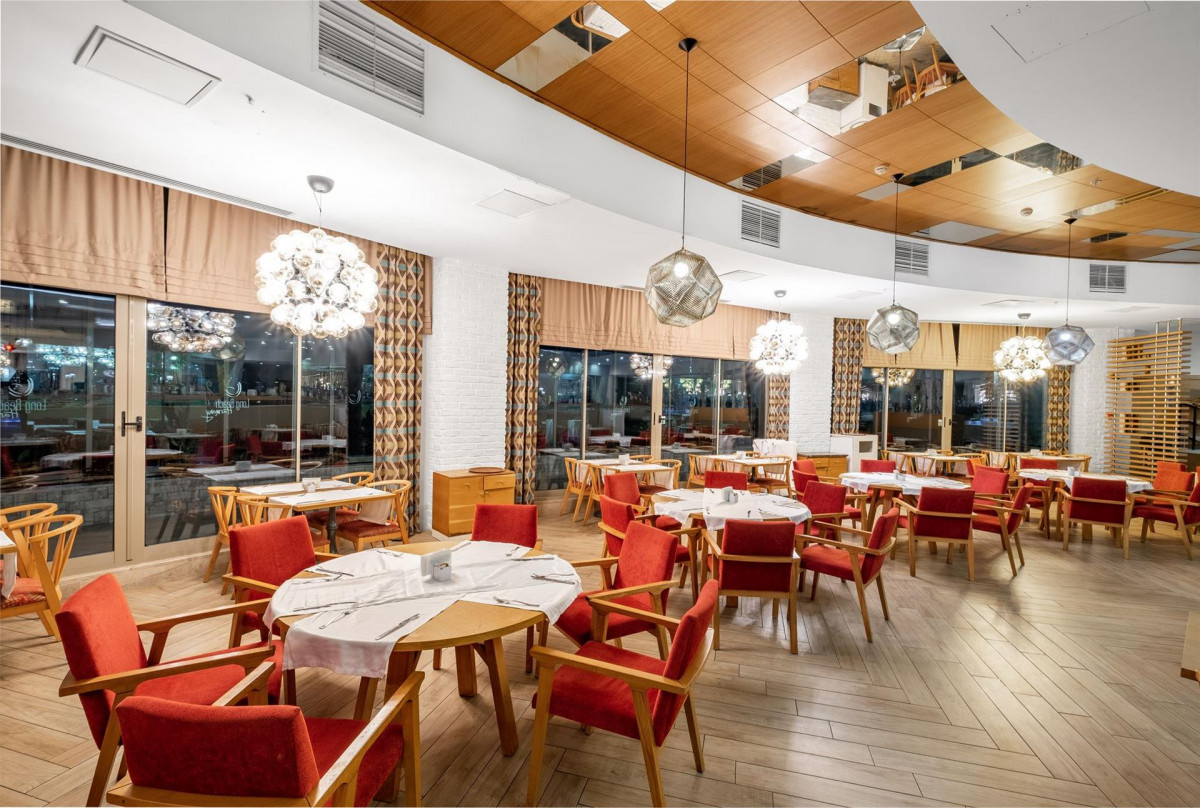 Фото отеля LONG BEACH