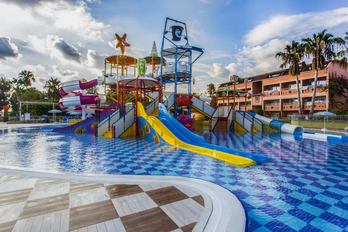 Фото отеля LONICERA WORLD HOTEL