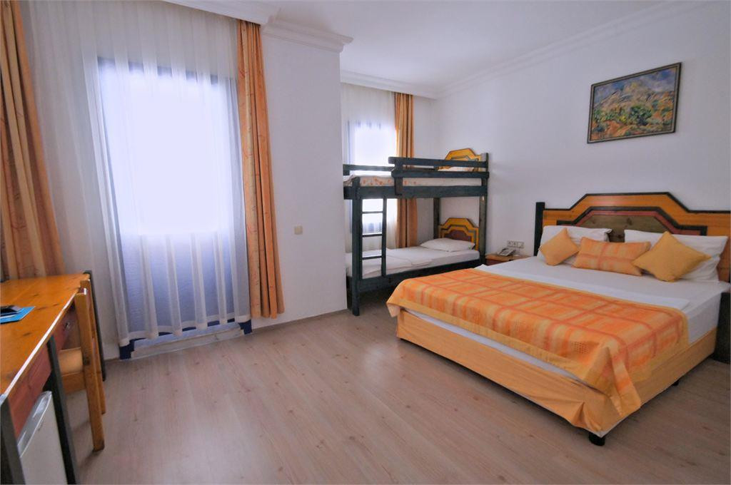 Фото отеля OLUDENIZ BEACH RESORT BY Z HOTELS