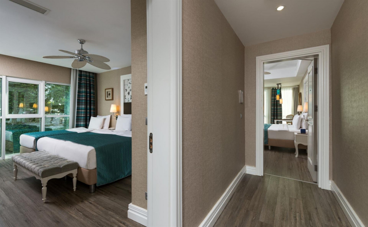 Фото отеля RUBI PLATINUM SPA RESORT & SUITES