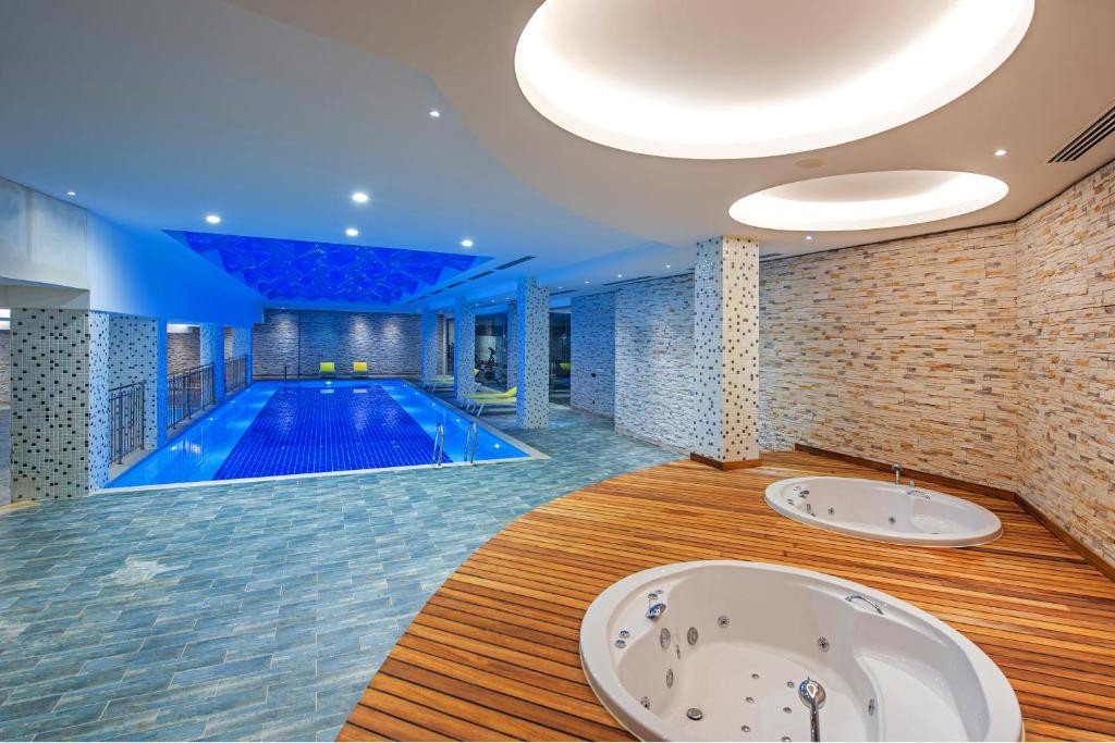 Фото отеля MARY HOTELS ALANYA (EX. SIRIUS DELUXE)