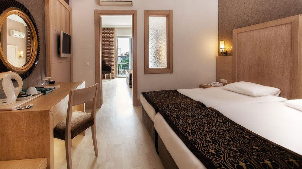 Фото отеля SULTAN OF SIDE