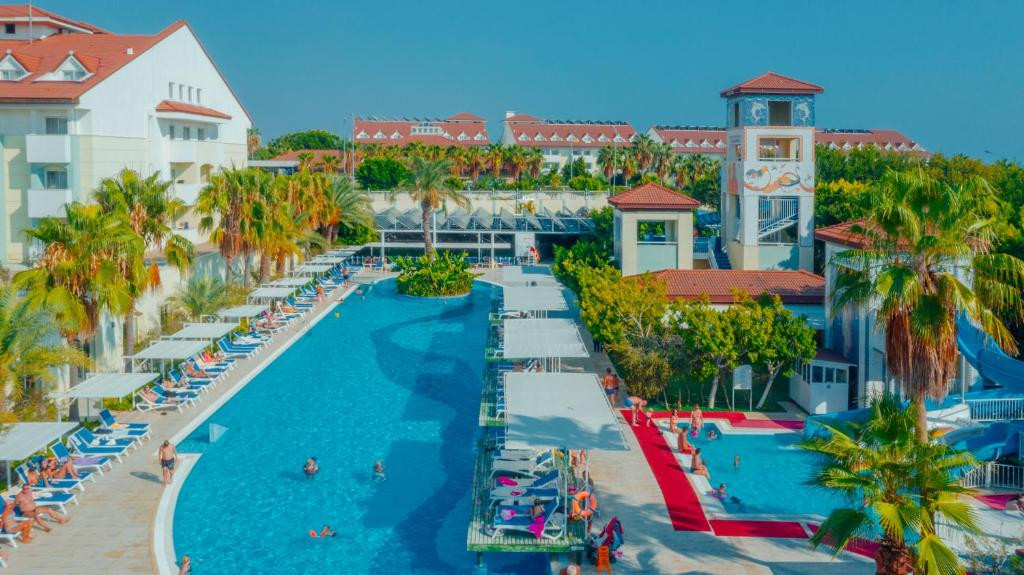 Фото отеля SURAL RESORT