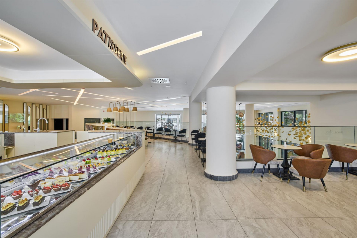 Фото отеля MOVENPICK HOTEL ANTALYA TEKIROVA (EX.ROYAL DIWA TEKIROVA RESORT)