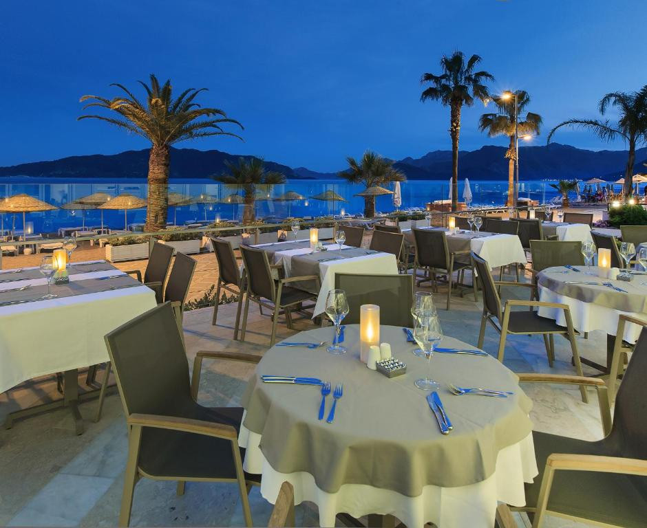 Фото отеля THE BEACHFRONT HOTEL ADULT ONLY 16+