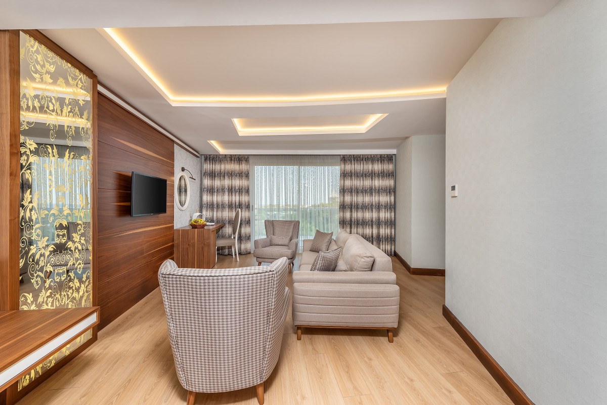 Фото отеля THE MARILIS HILL RESORT HOTEL & SPA