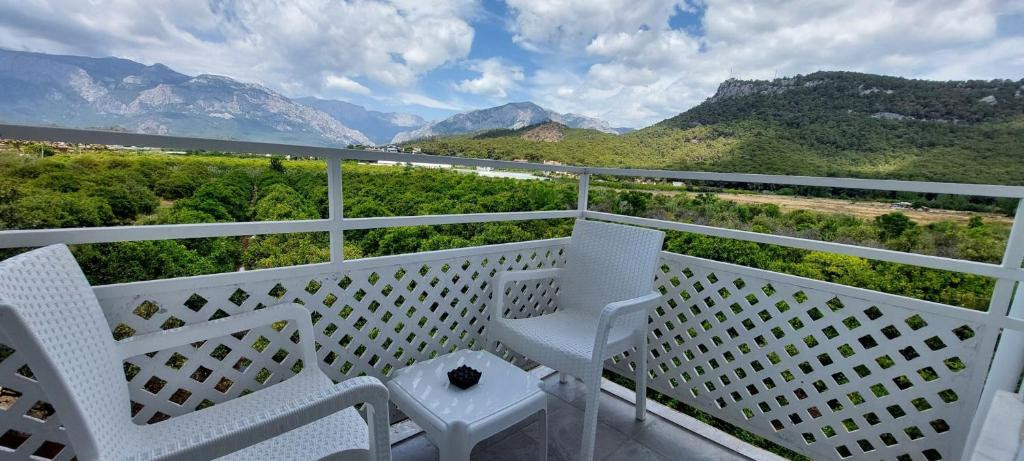 Фото отеля UK HOTEL KIRIS (EX. KIRIS ROSE, SAILORS PARK)