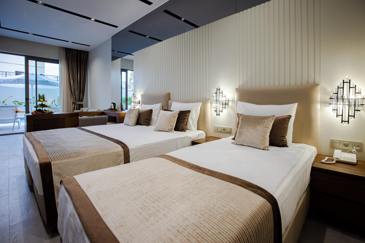 Фото отеля VICTORY VOLARE HOTEL