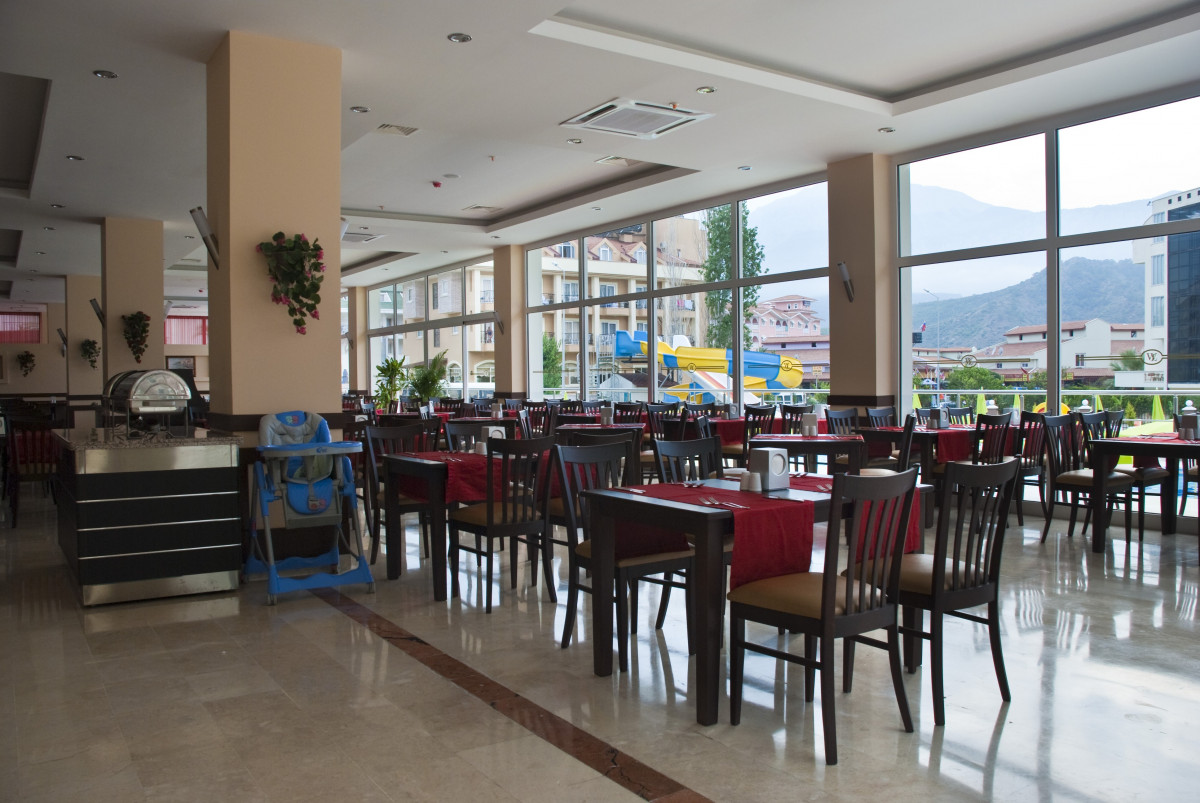 Фото отеля WHITE LILYUM (EX. MG WHITE LILYUM )