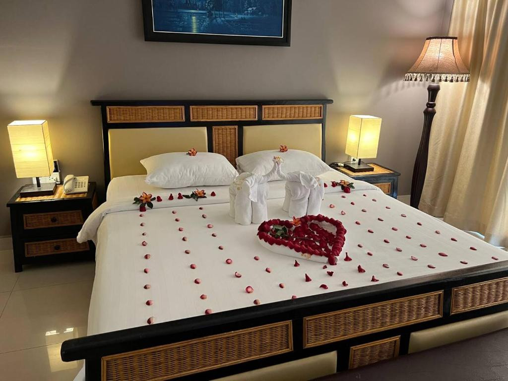 Фото отеля ARISTOCRAT RESIDENCE & HOTEL (EX. DIAMOND OCEAN)