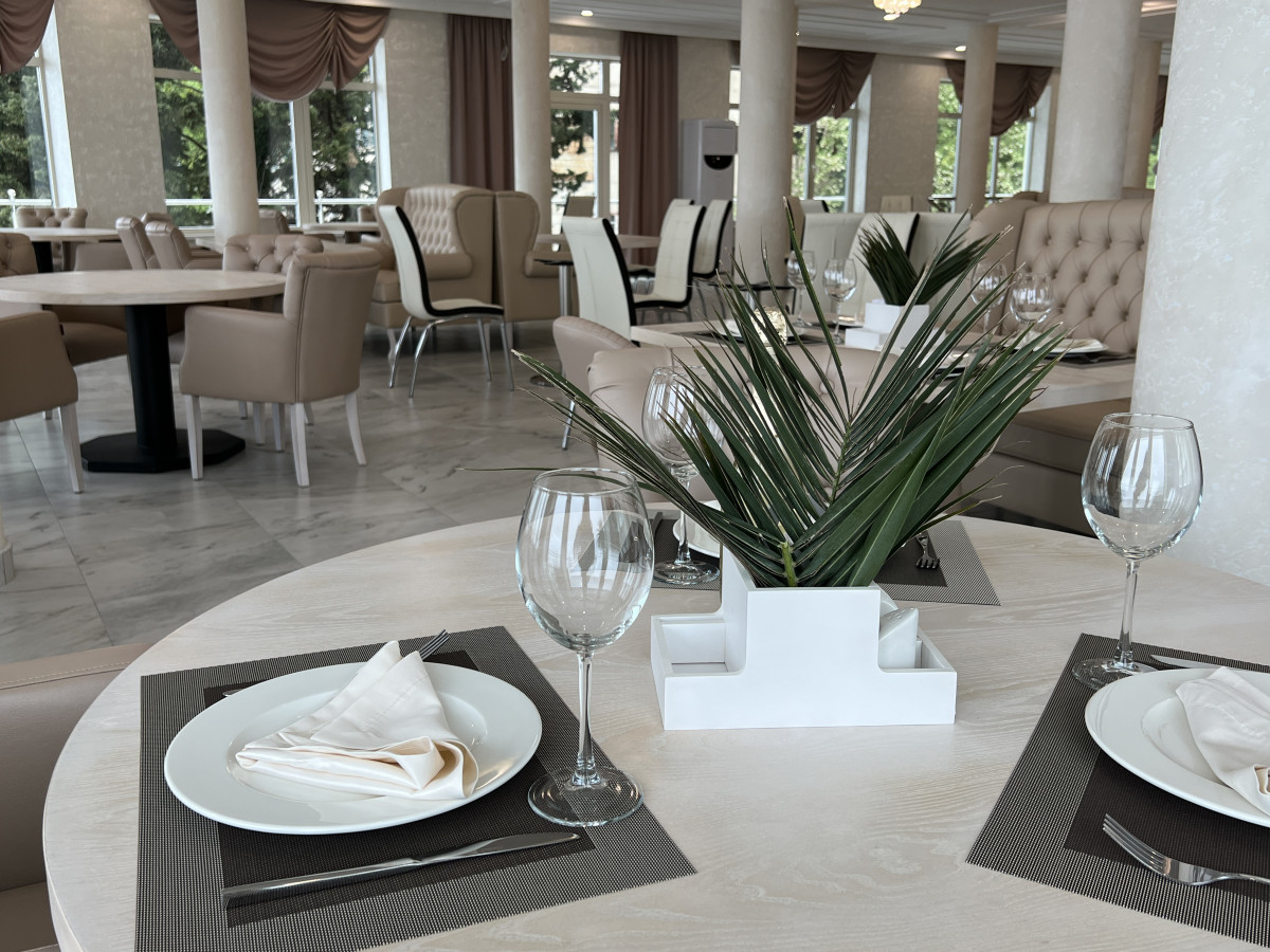 Фото отеля КАВКАЗ ПАРК-ОТЕЛЬ