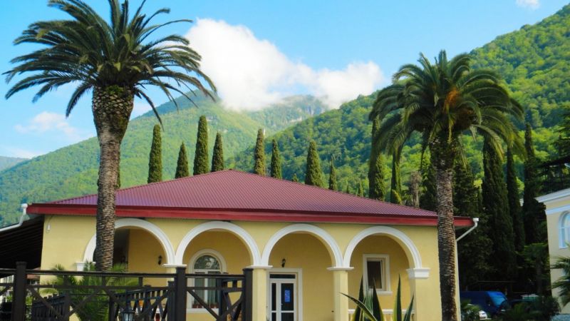 Фото отеля ЛАЗУРНЫЙ БЕРЕГ