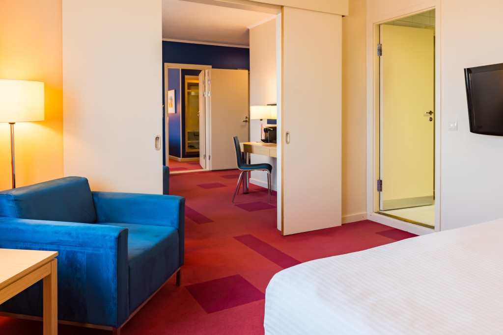 Фото отеля COSMOS SAINT-PETERSBURG PULKOVSKAYA HOTEL (КОСМОС ПУЛКОВСКАЯ)