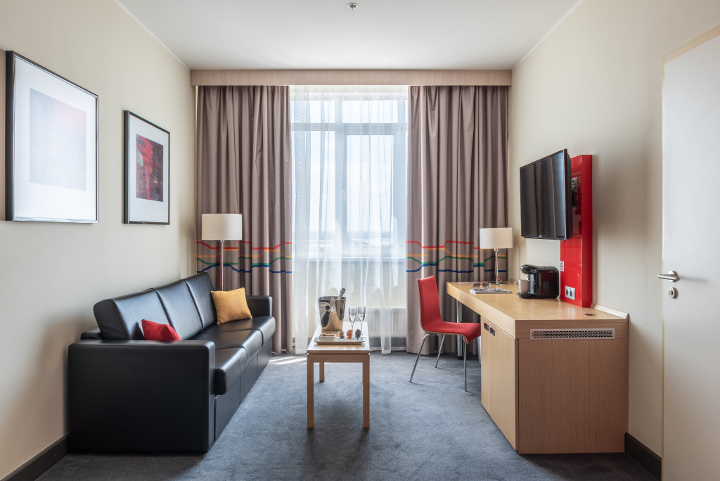 COSMOS VOLGOGRAD HOTEL (EX. PARK INN BY RADISSON)