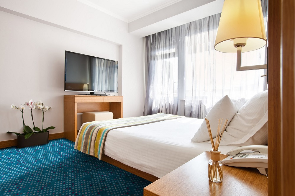 Фото отеля ЯЛТА-ИНТУРИСТ