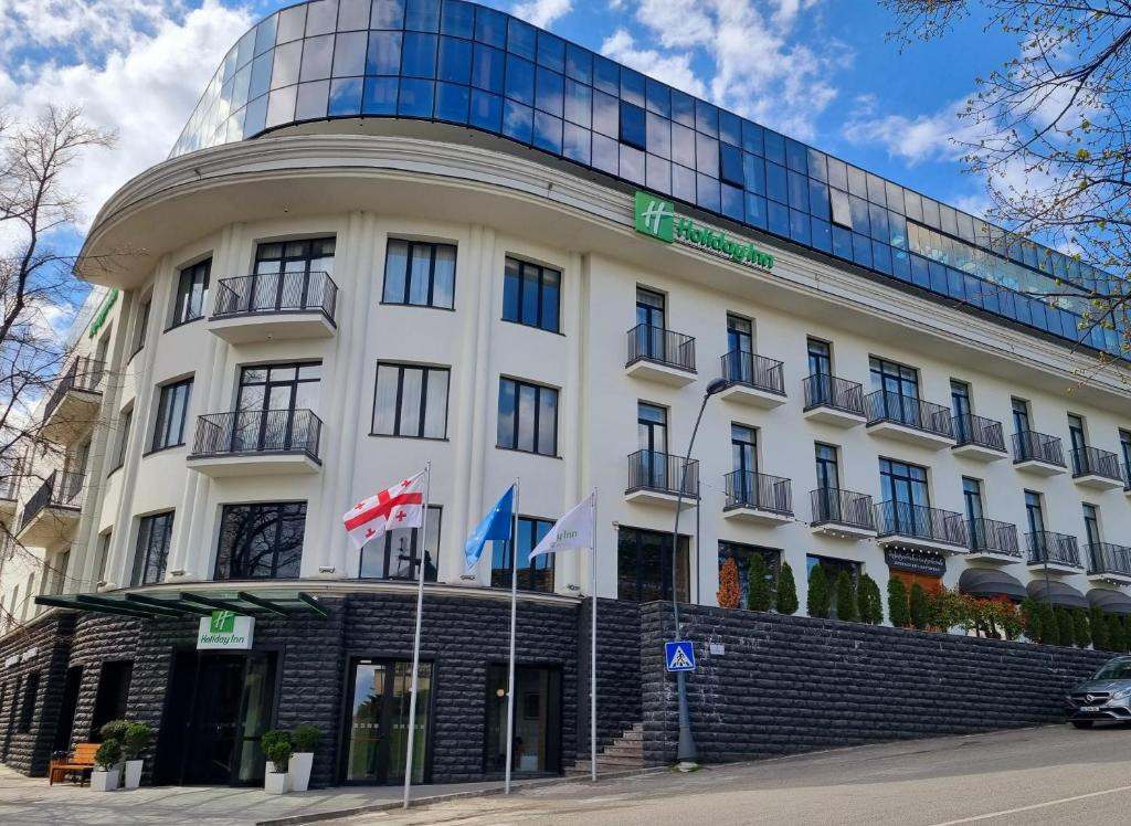 HOLIDAY INN TELAVI