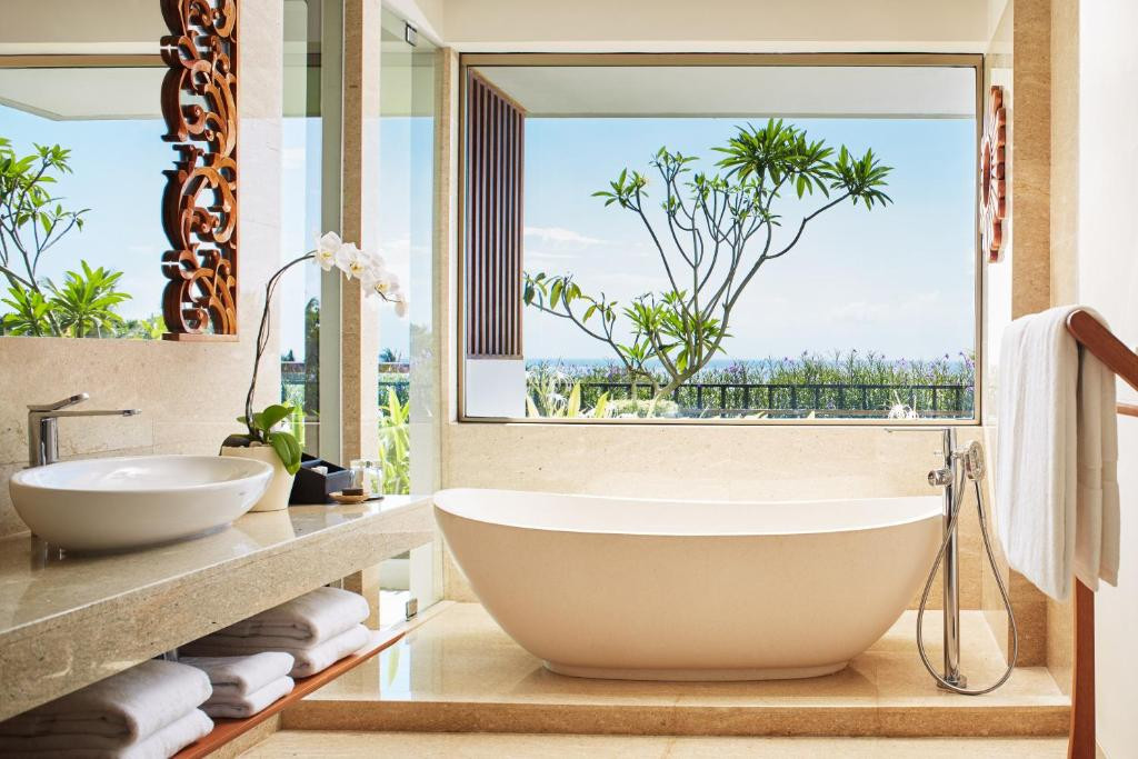 Фото отеля MERUSAKA NUSA DUA (EX. INAYA PUTRI BALI RESORT)