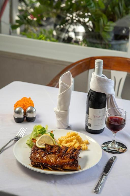 Фото отеля LEGIAN VILLAGE HOTEL