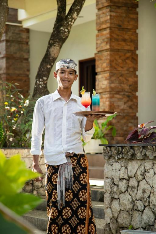 Фото отеля LEGIAN VILLAGE HOTEL