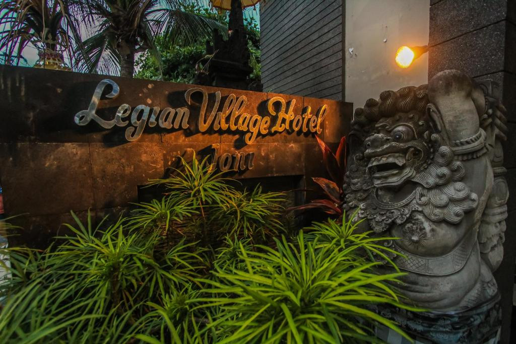 Фото отеля LEGIAN VILLAGE HOTEL