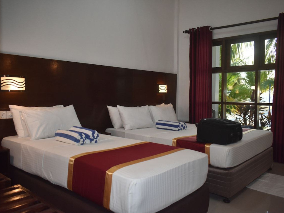 Фото отеля LAGOON VIEW MALDIVES