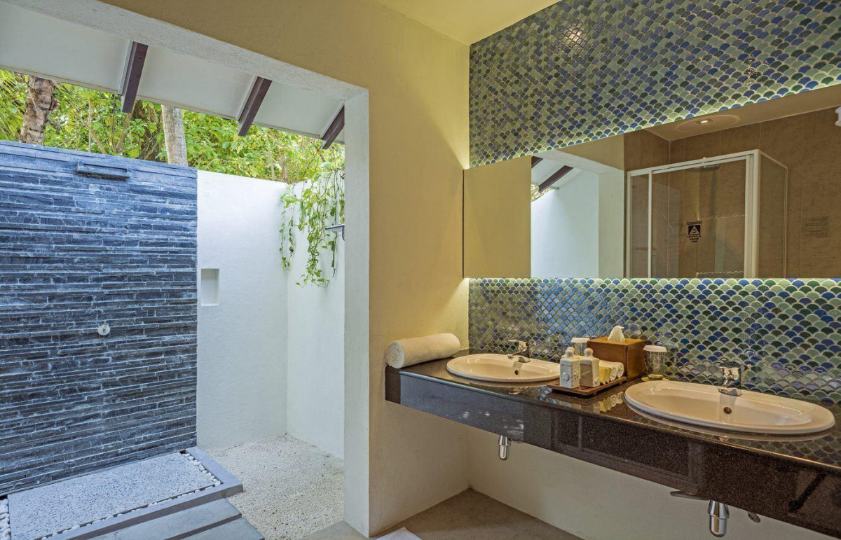 Фото отеля ADAARAN SELECT MEEDHUPPARU