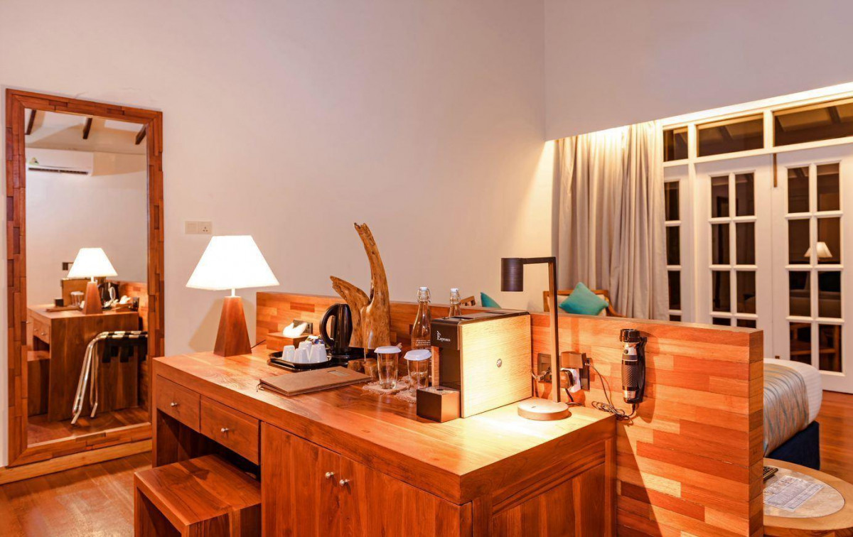 Фото отеля ADAARAN SELECT MEEDHUPPARU