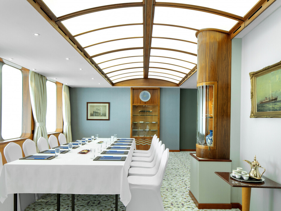 Фото отеля QUEEN ELIZABETH 2