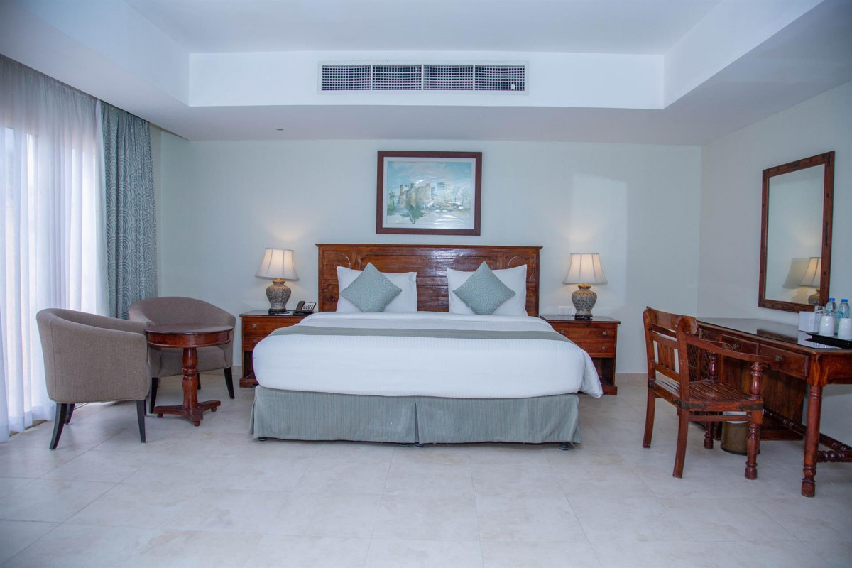 Фото отеля AL HAMRA VILLAGE