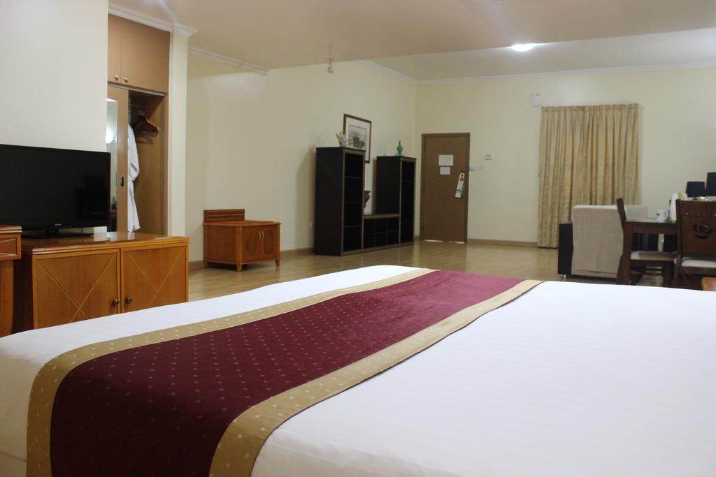 Фото отеля AL SEEF HOTEL