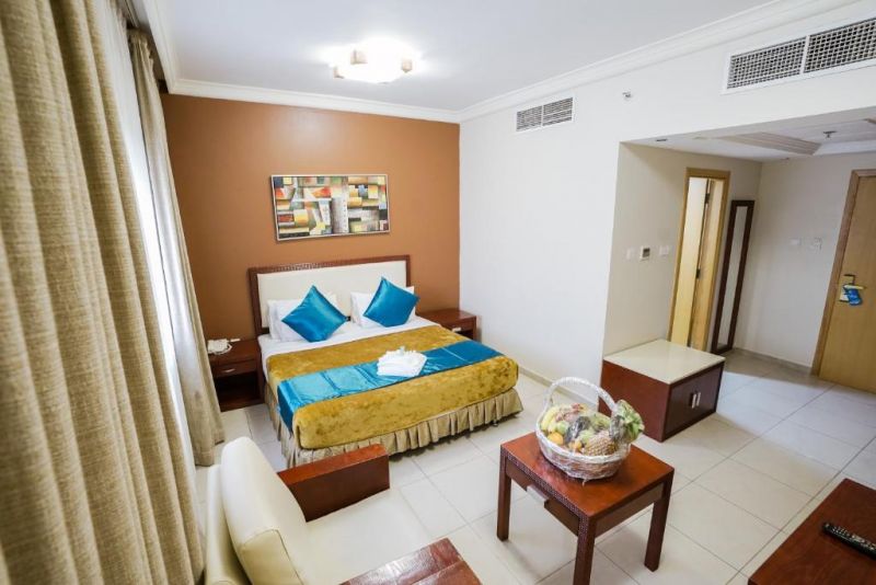 Фото отеля CRYSTAL PLAZA