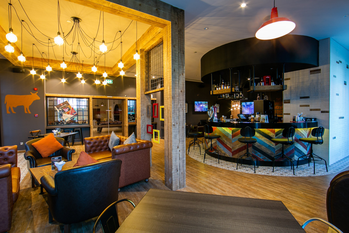 Фото отеля IBIS AL BARSHA