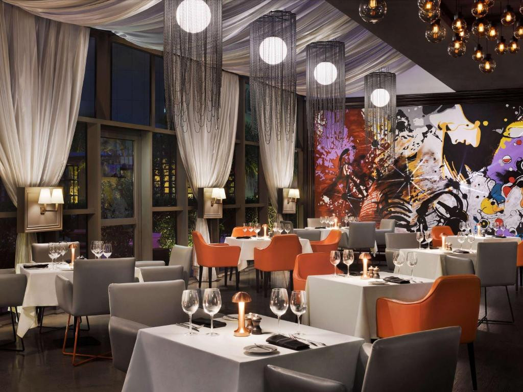 Фото отеля MOVENPICK JUMEIRAH BEACH