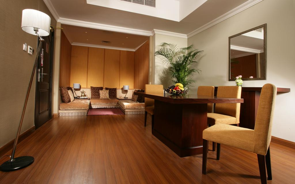 Фото отеля RAMADA HOTEL & SUITES AJMAN