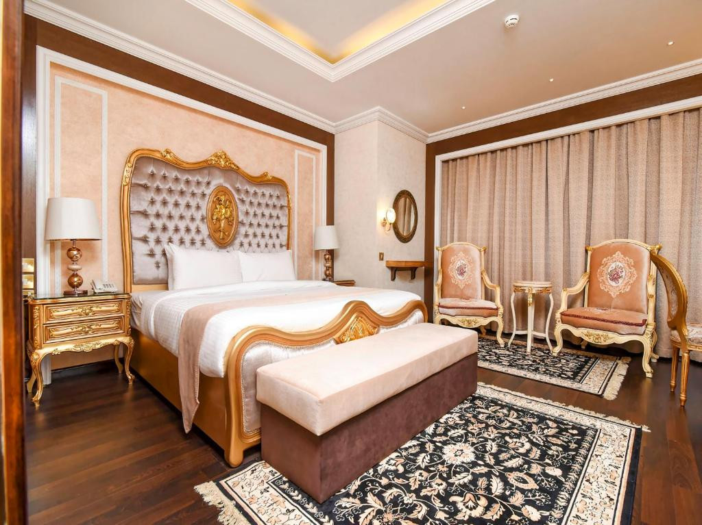 Фото отеля RAS AL KHAIMAH HOTEL