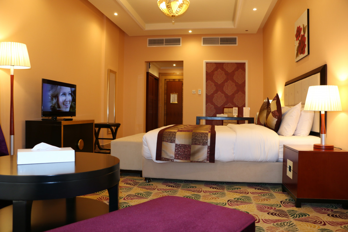 Фото отеля RED CASTLE HOTEL